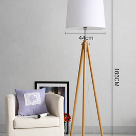 Onda – Lampe sur pied moderne en bois massif