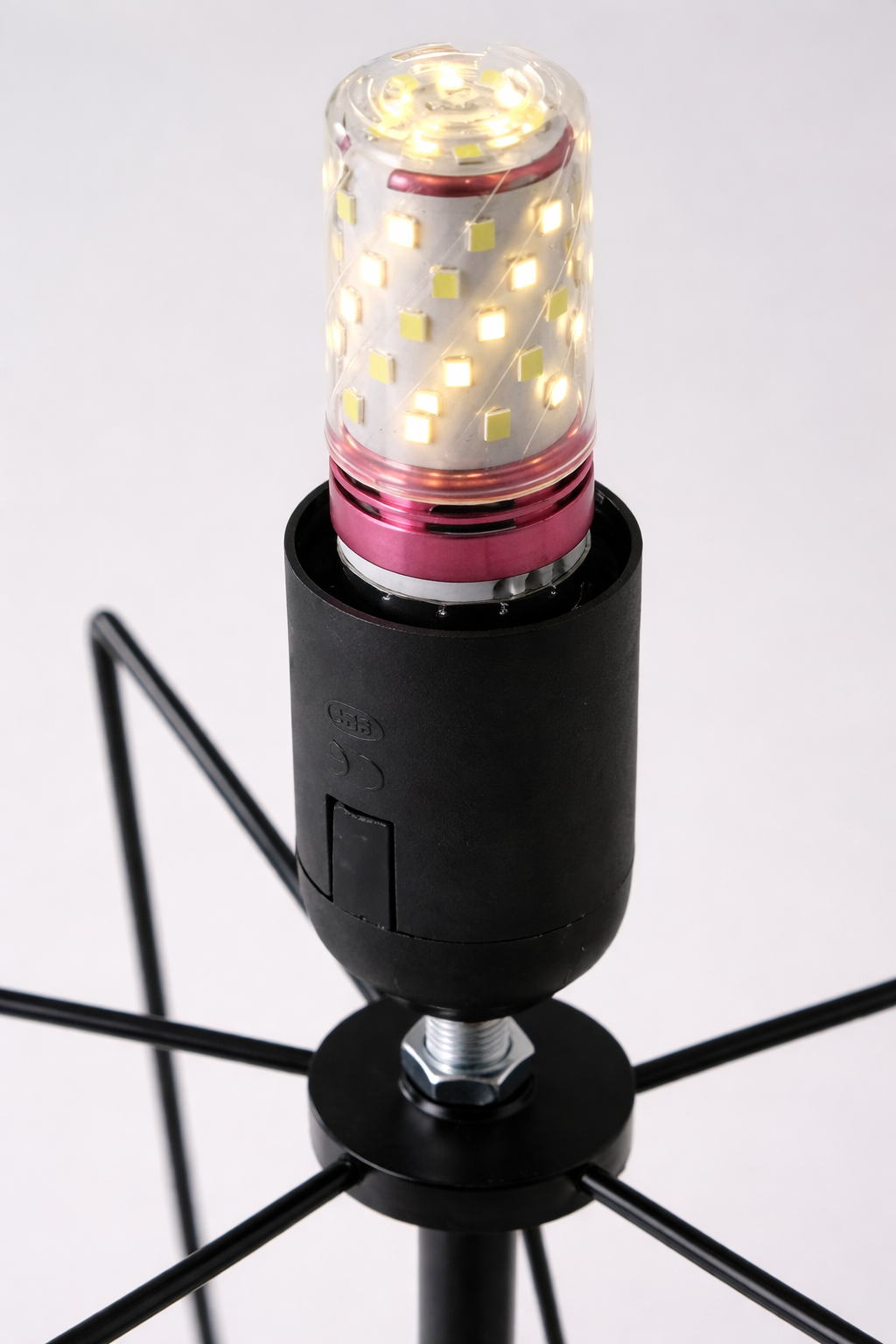 Zina – Lampe sur pied au style japonais