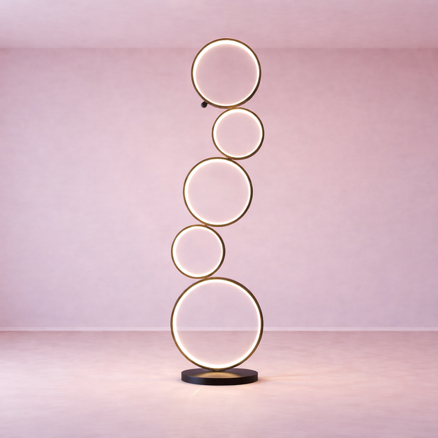 Alen – Lampe autoportante en anneau au design nordique