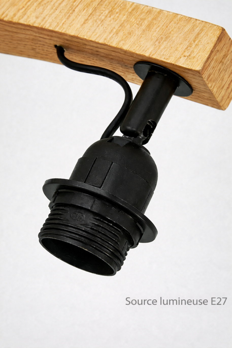 Vela – Lampe sur pied en bois naturel